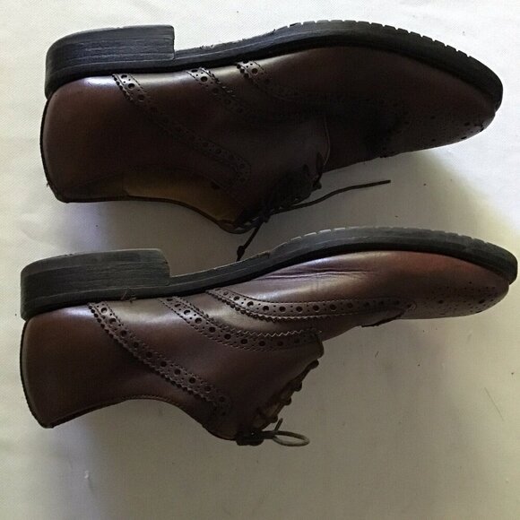 Mens Brown Leather Brogue Oxford Shoes With Lace-Up Design & Rubber Soles - Picture 5 of 12